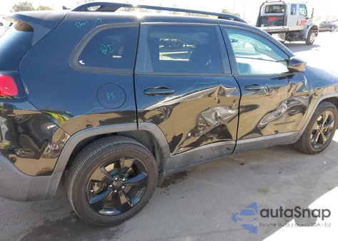 2015 Jeep Cherokee Latitude Altitude from USA, damaged, VIN 1C4PJLCSXFW737805